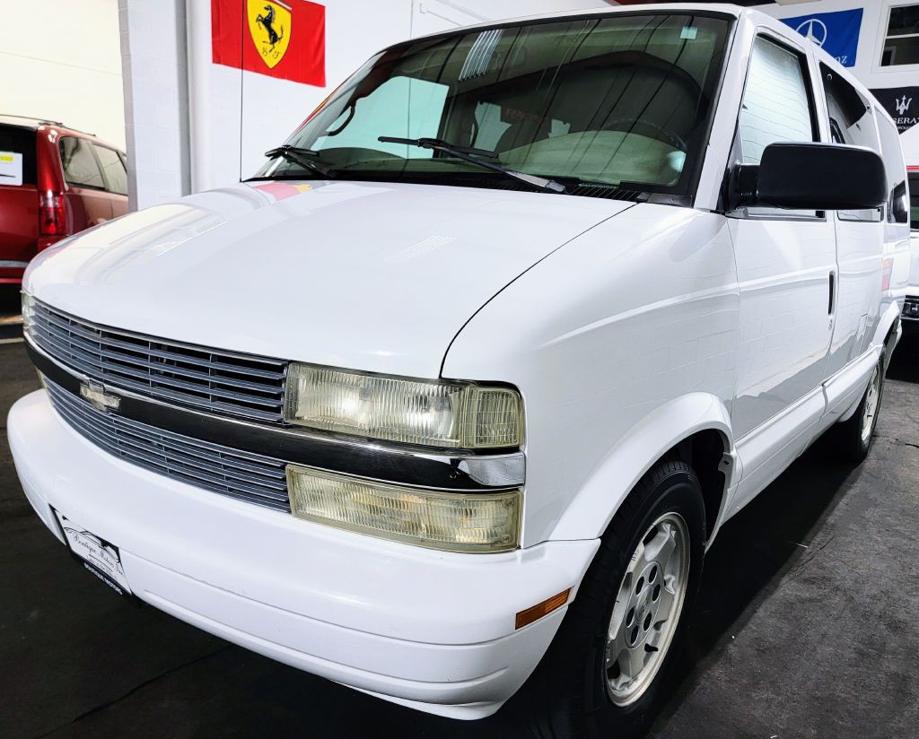 2005 Chevrolet Astro Image 12