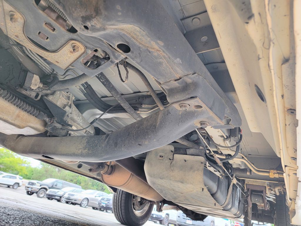 2005 Chevrolet Astro Image 48