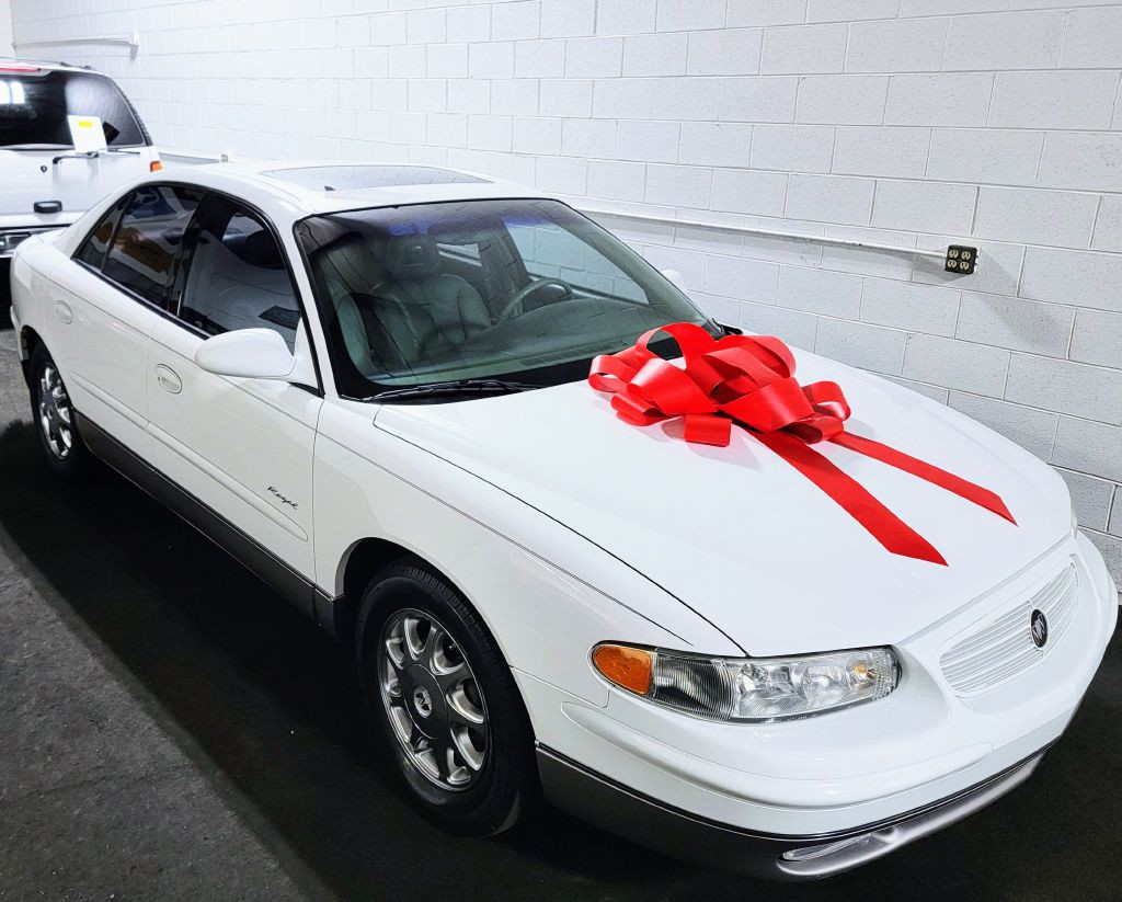 2000 Buick Regal Image 6