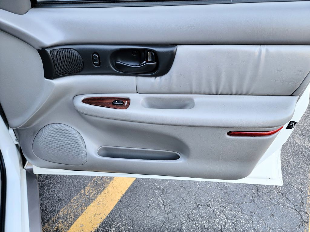 2000 Buick Regal Image 55