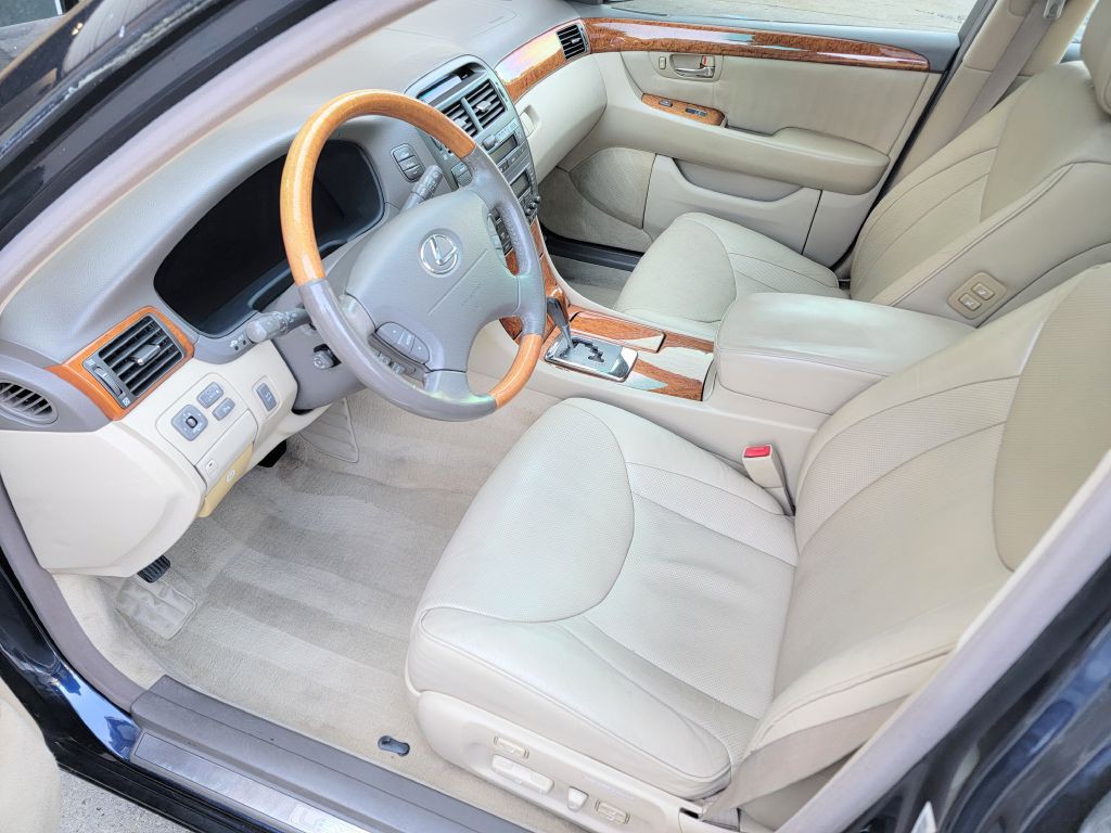 2006 Lexus LS Image 10