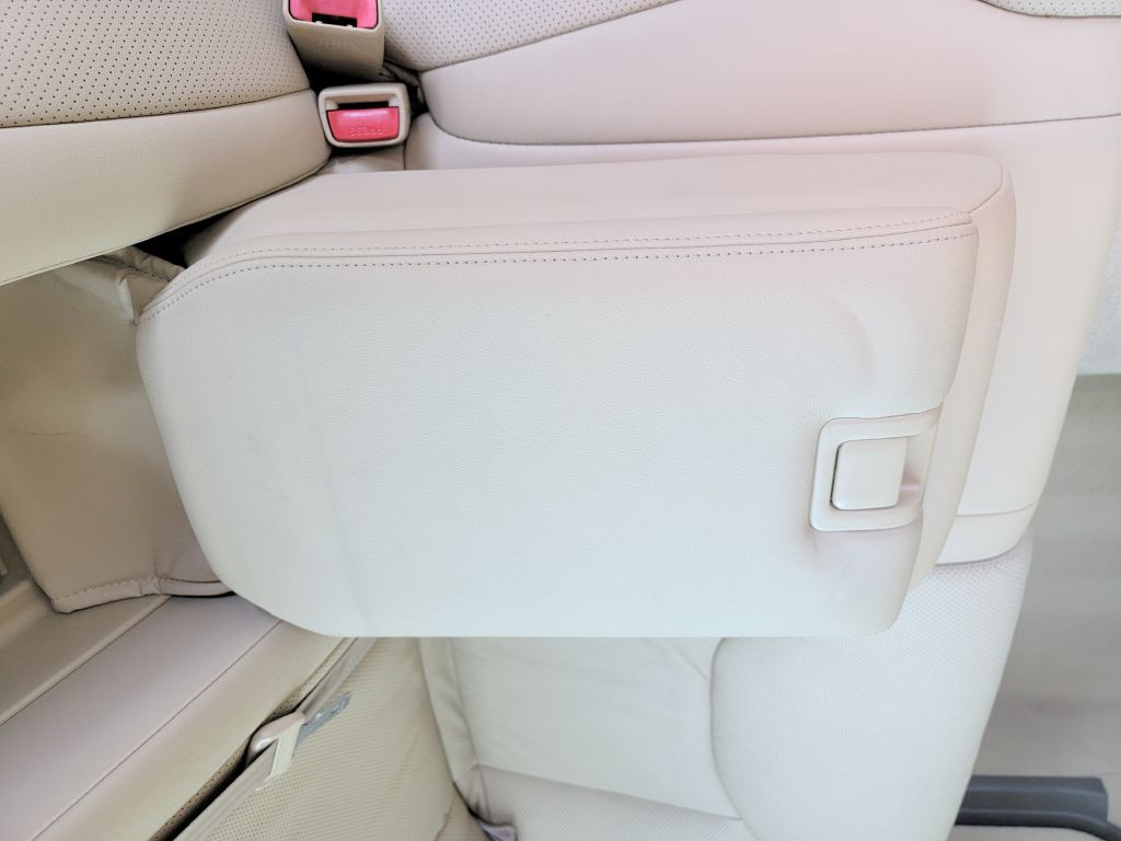 2006 Lexus LS Image 23