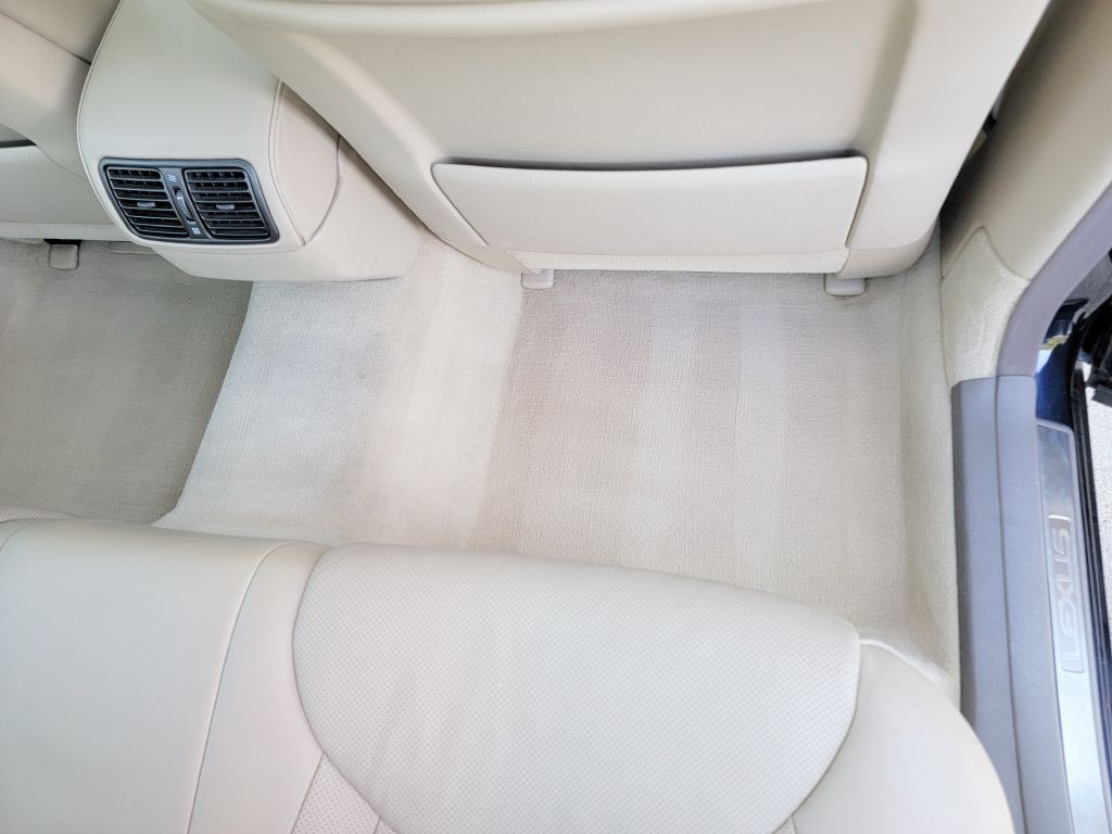 2006 Lexus LS Image 28