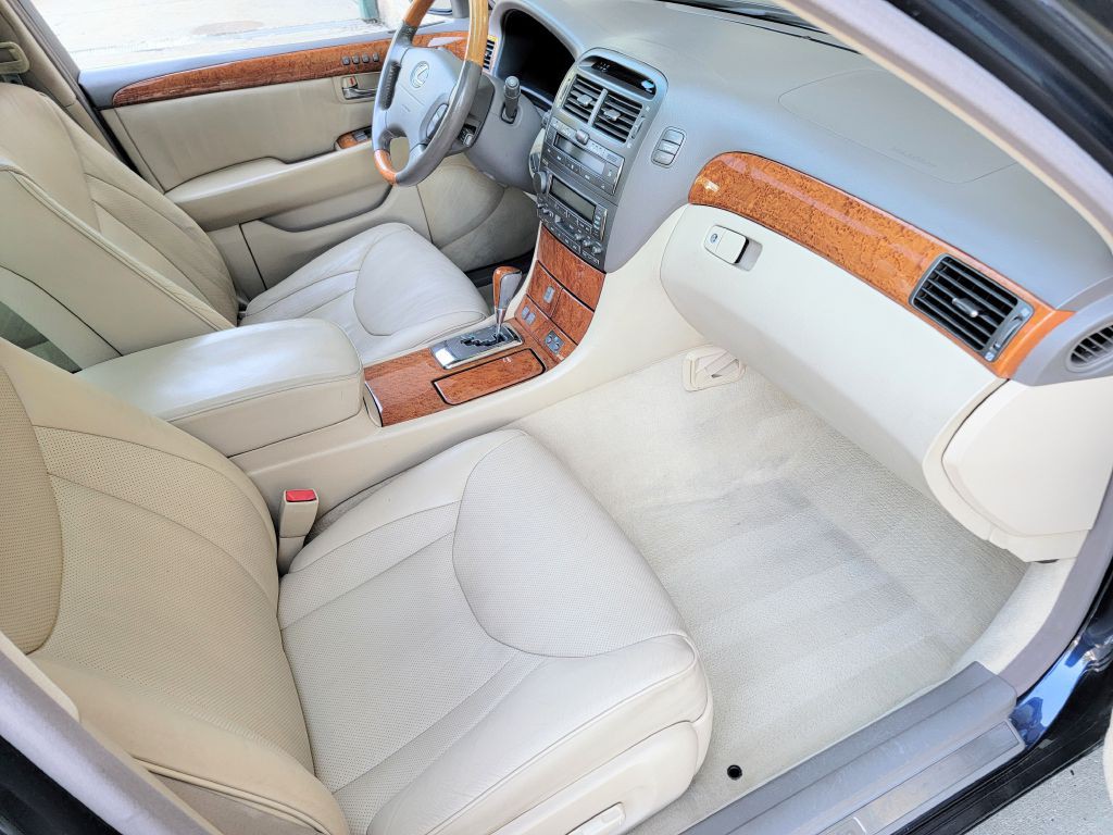 2006 Lexus LS Image 30
