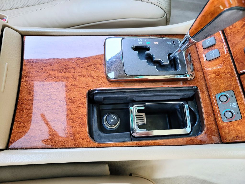 2006 Lexus LS Image 35