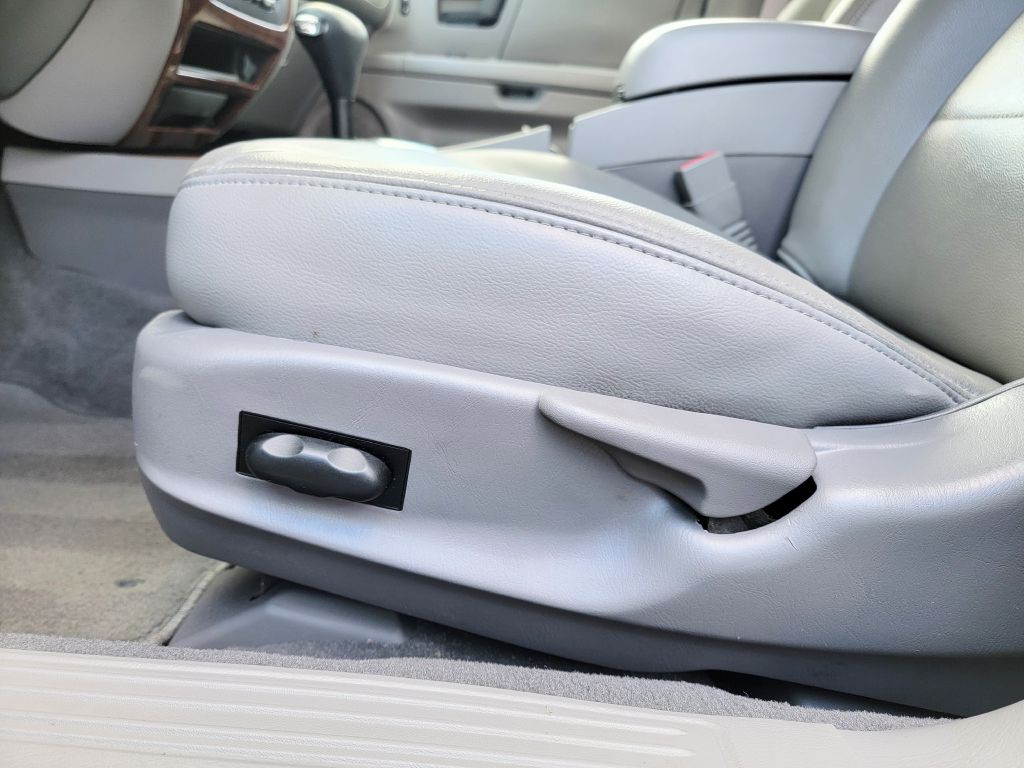 2004 Ford Taurus Image 13