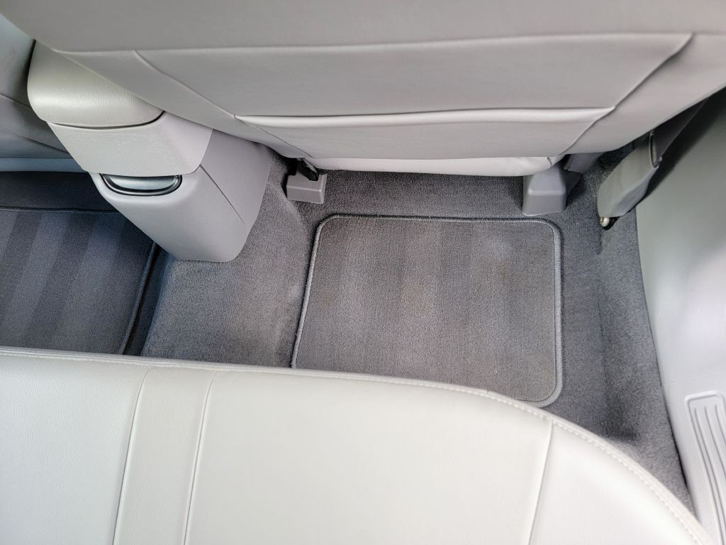 2004 Ford Taurus Image 27