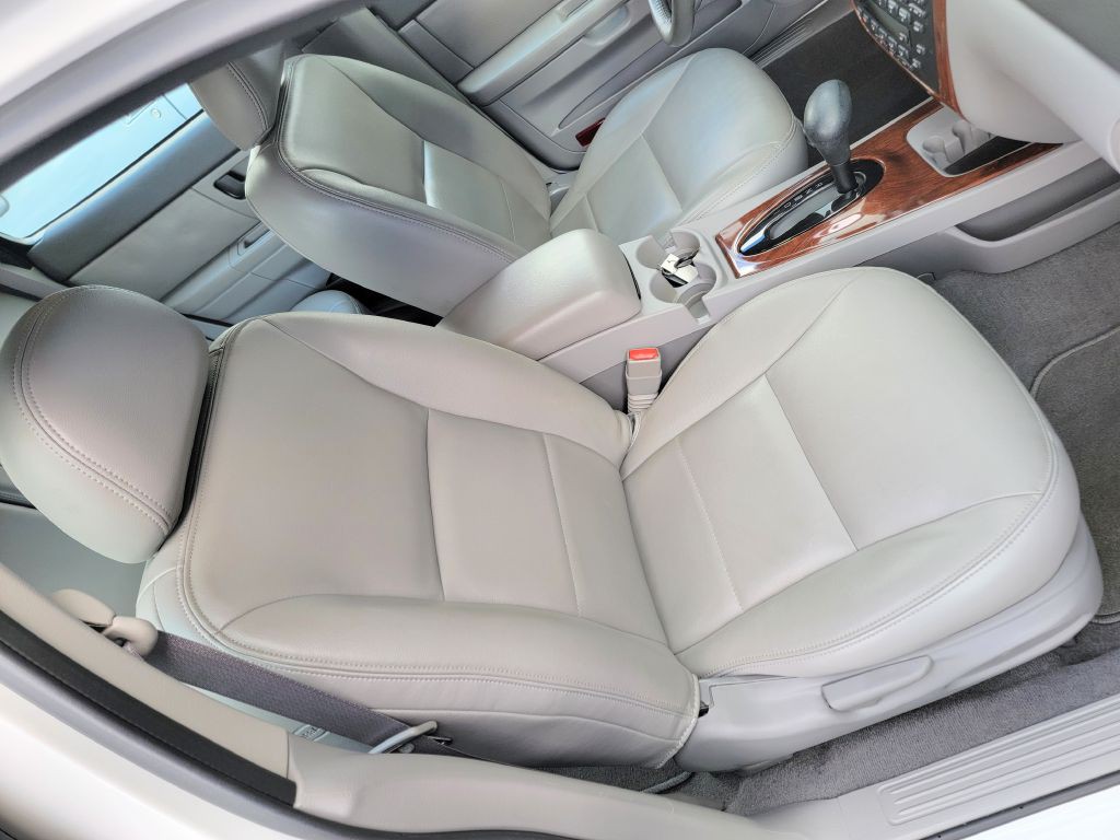 2004 Ford Taurus Image 30