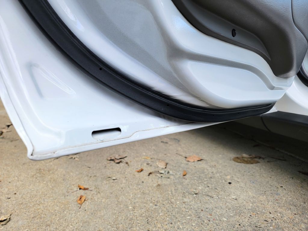 2004 Ford Taurus Image 48