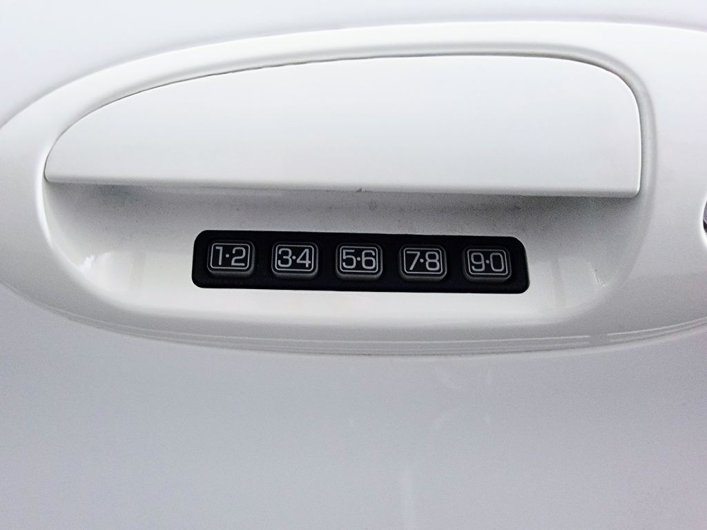 2004 Ford Taurus Image 81