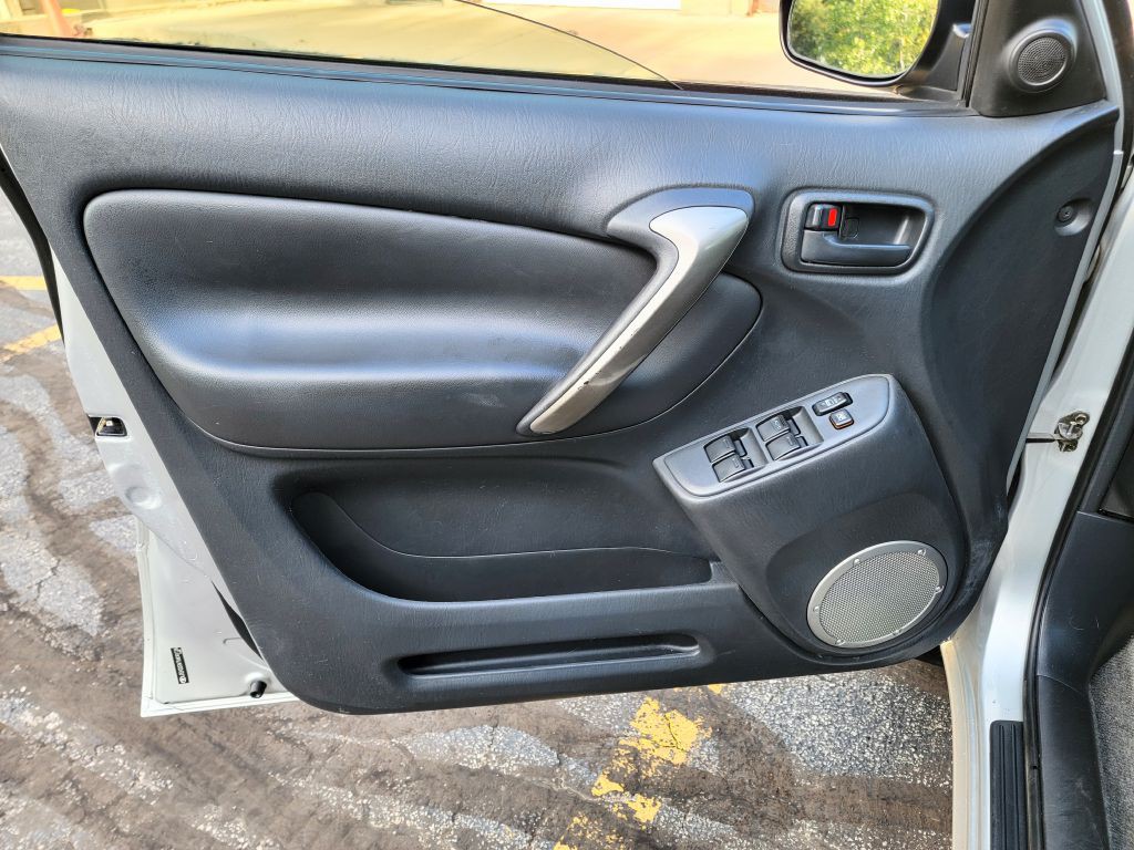 2005 Toyota Rav4 Image 26