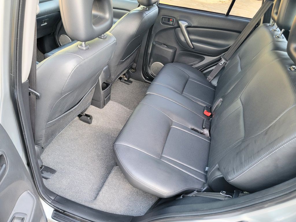 2005 Toyota Rav4 Image 27