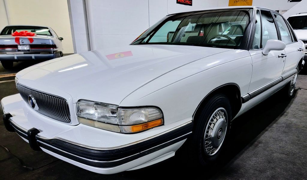 1994 Buick LeSabre Image 6