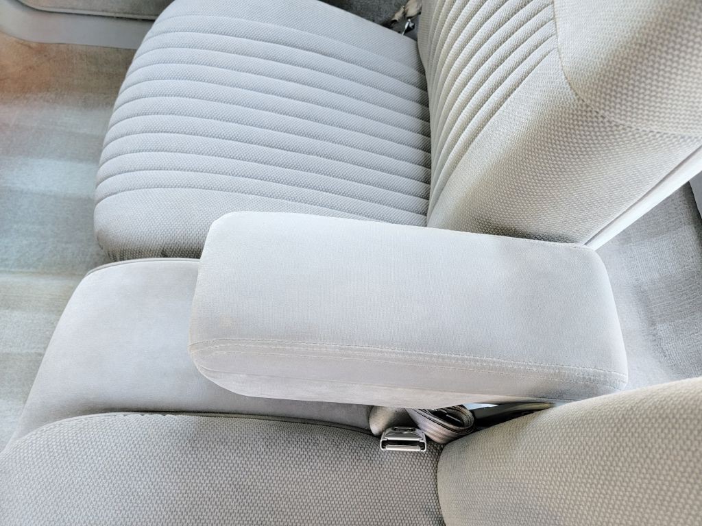 1994 Buick LeSabre Image 28