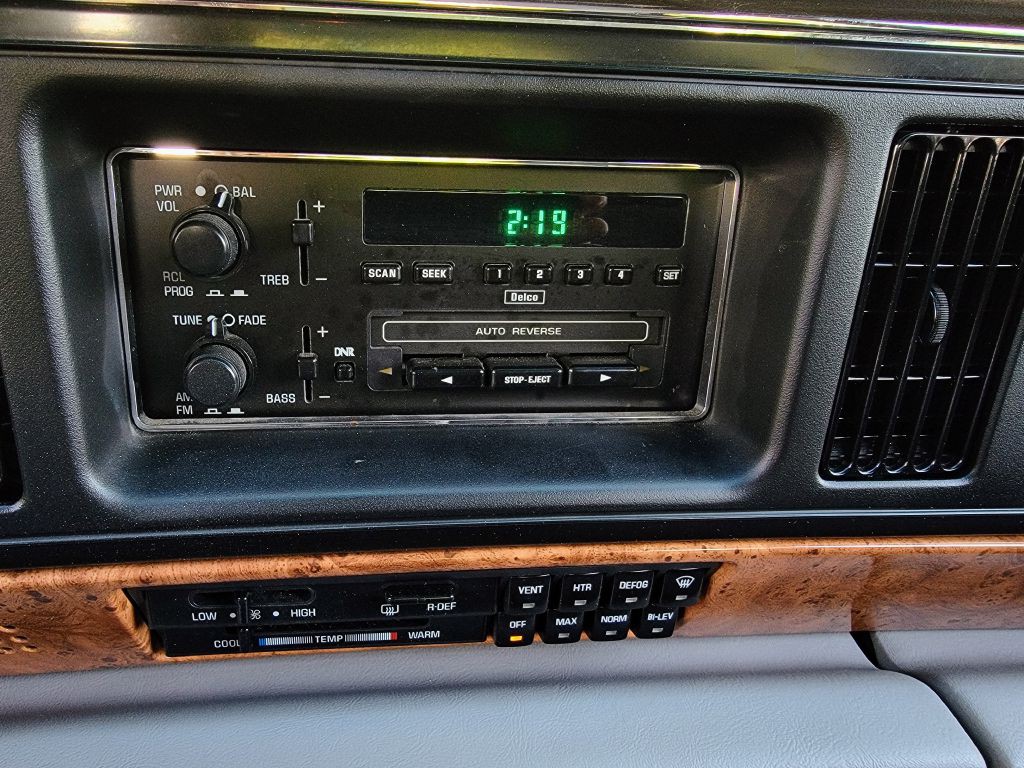1994 Buick LeSabre Image 31