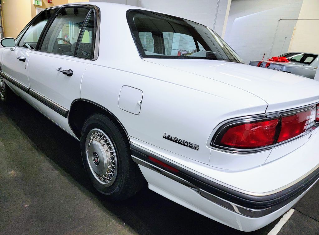 1994 Buick LeSabre Image 48
