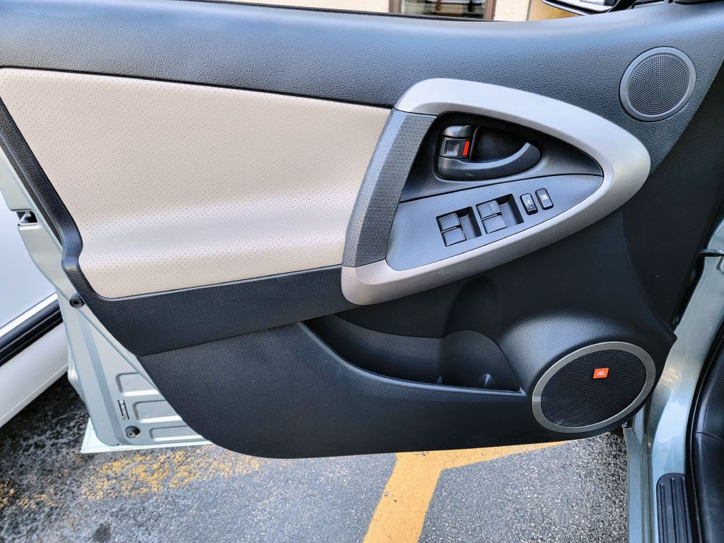 2006 Toyota Rav4 Image 9
