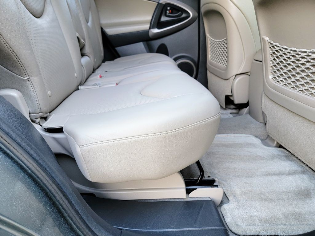 2006 Toyota Rav4 Image 25