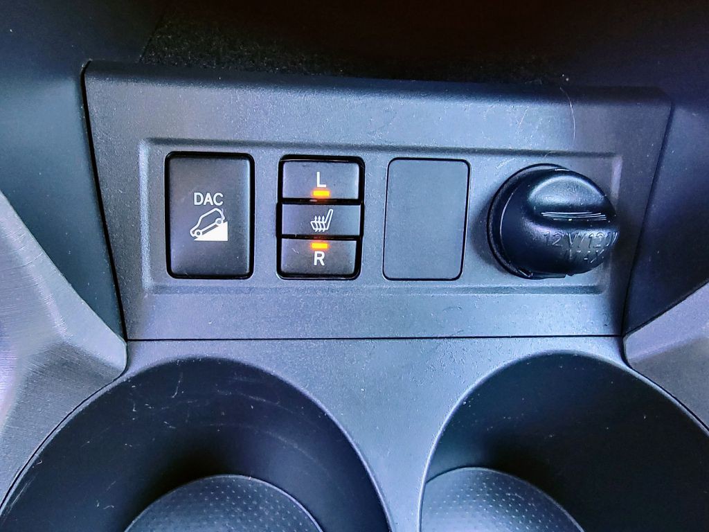 2006 Toyota Rav4 Image 45