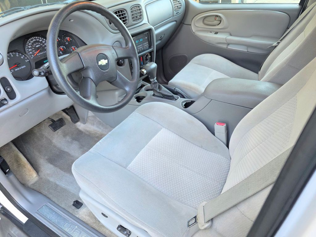 2009 Chevrolet Trailblazer Image 5