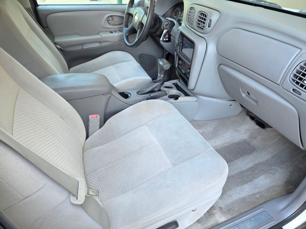 2009 Chevrolet Trailblazer Image 10
