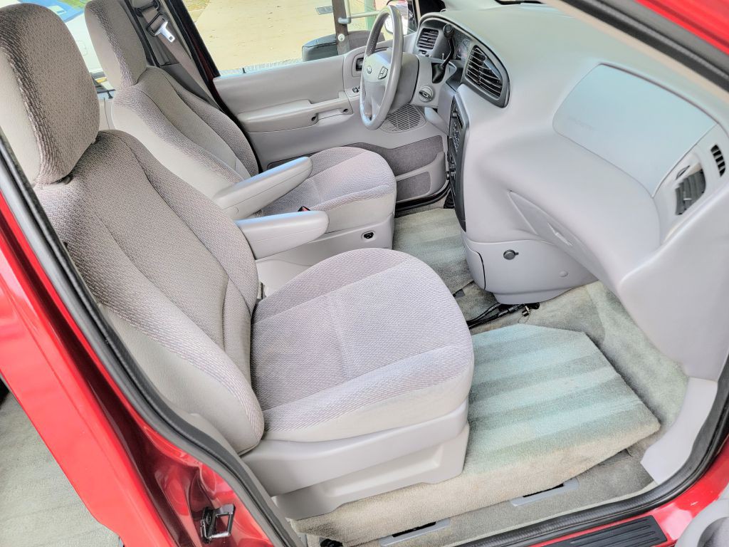 2002 Ford Windstar Image 5