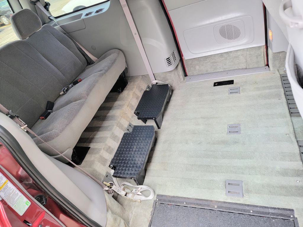 2002 Ford Windstar Image 18
