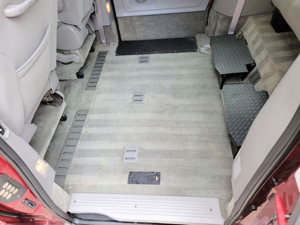 2002 Ford Windstar Image 34