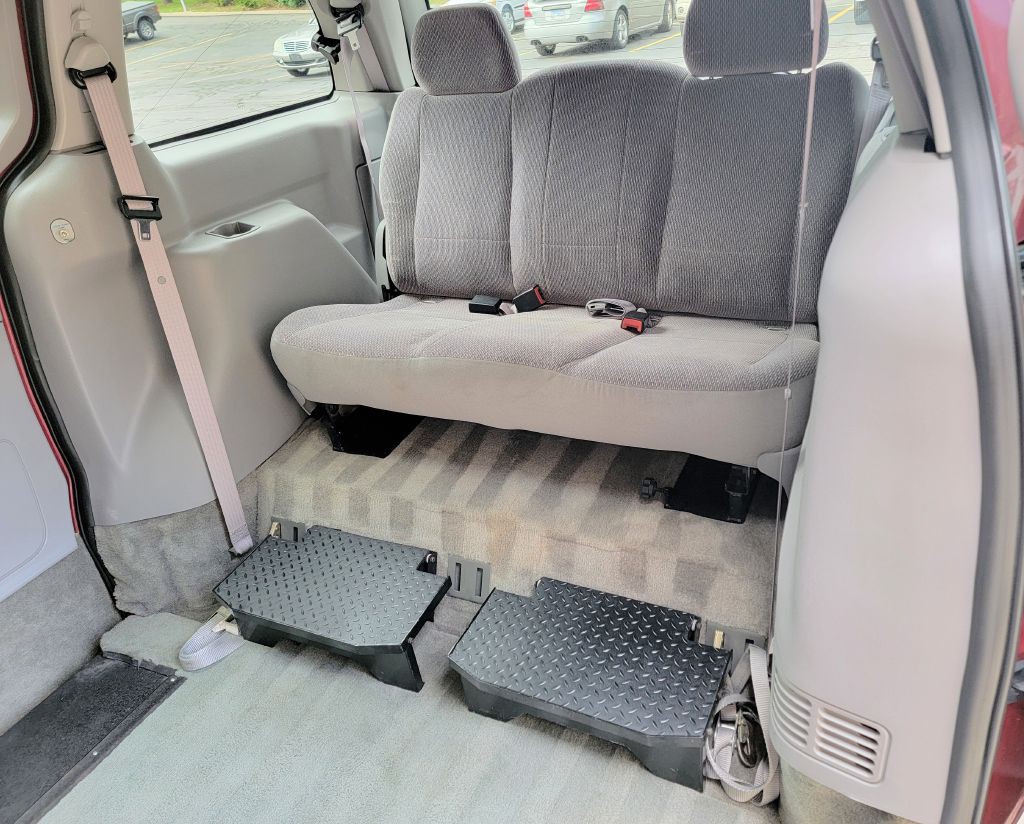 2002 Ford Windstar Image 35