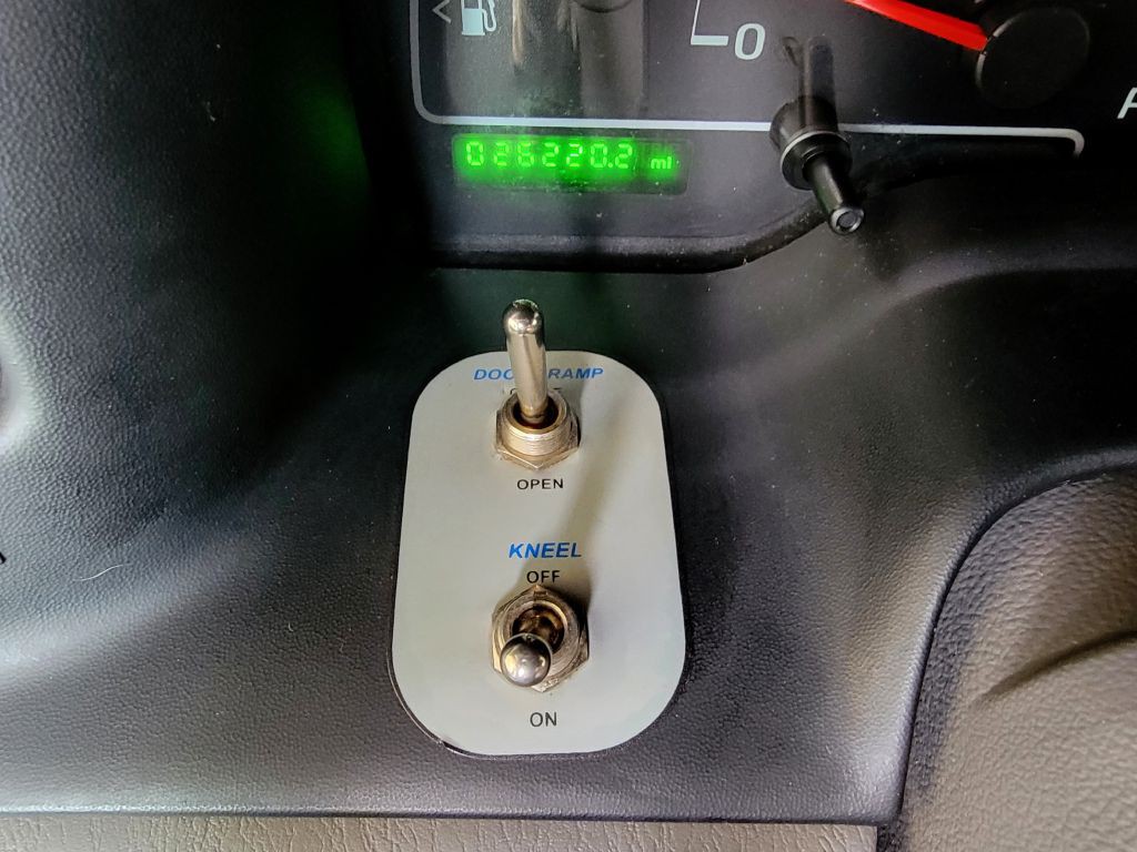 2002 Ford Windstar Image 42