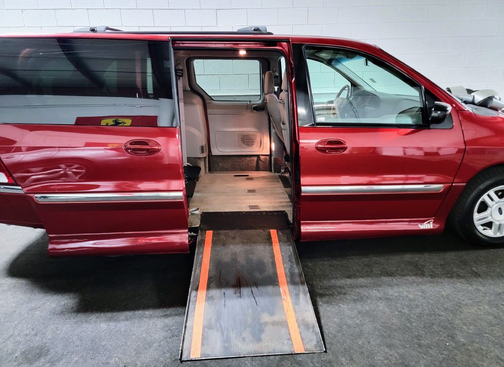 2002 Ford Windstar Image 52