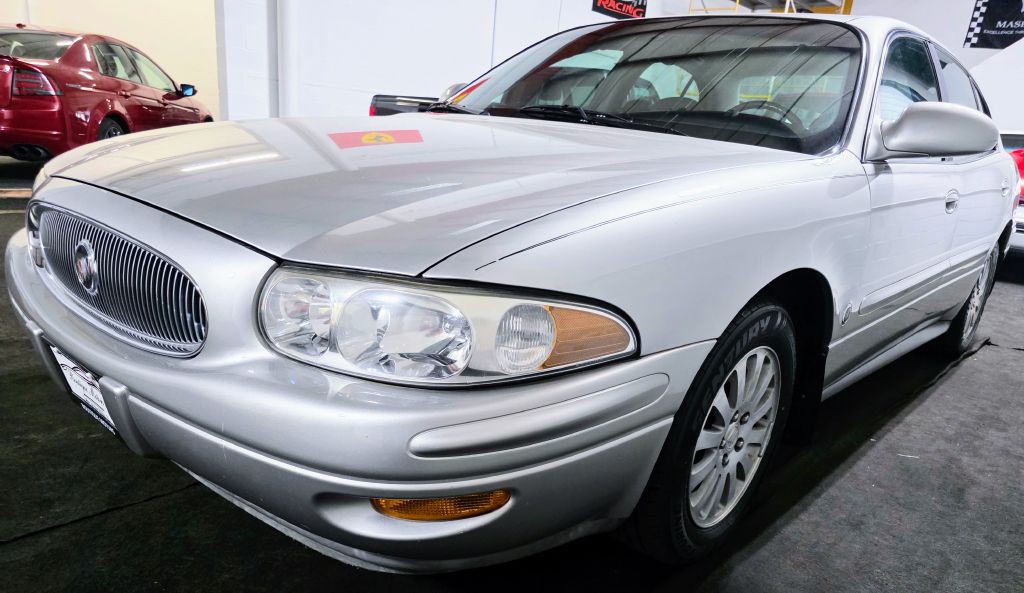 2005 Buick LeSabre Image 2