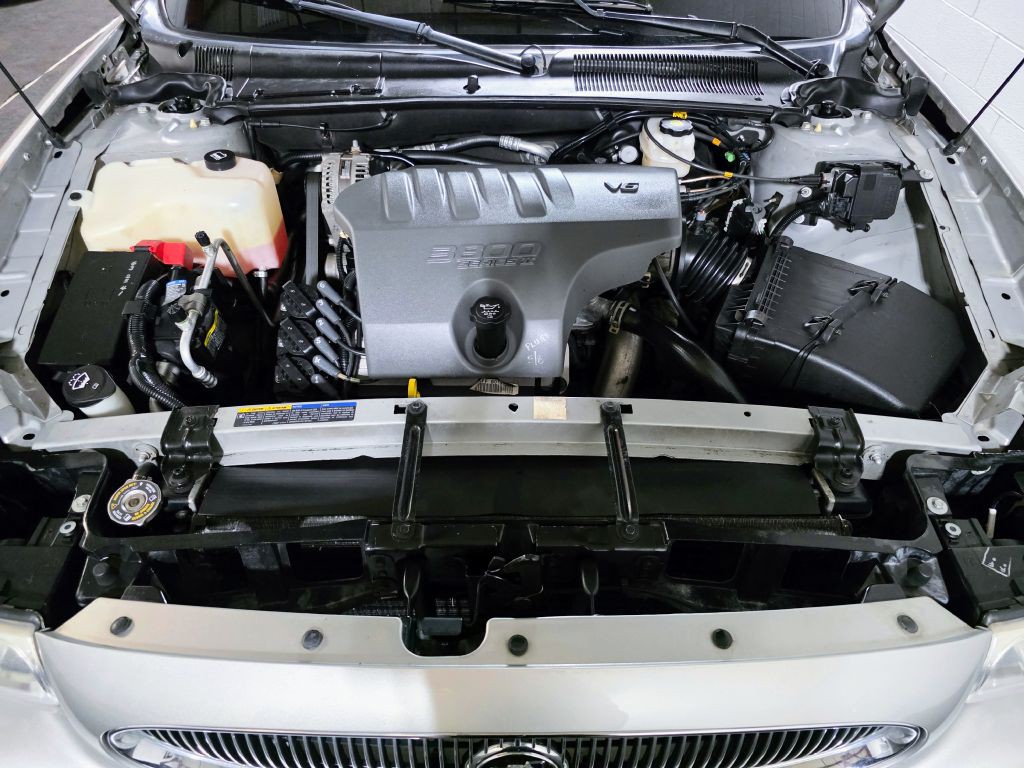 2005 Buick LeSabre Image 7