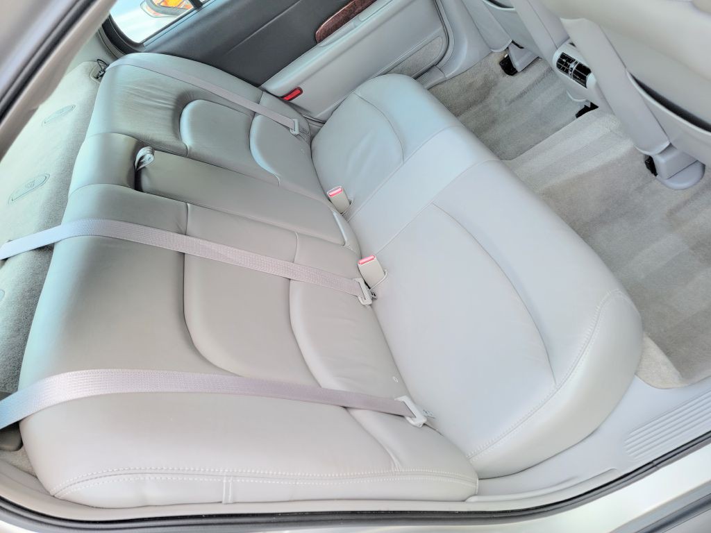 2005 Buick LeSabre Image 35