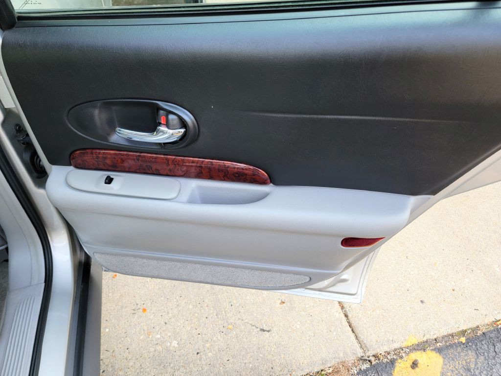 2005 Buick LeSabre Image 37