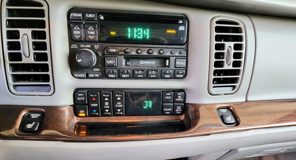 2004 Buick Park Avenue Image 23