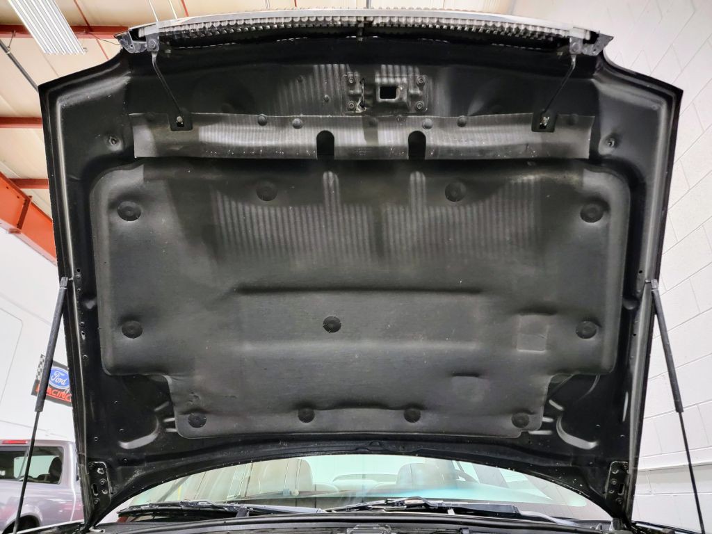 2004 Buick Park Avenue Image 35