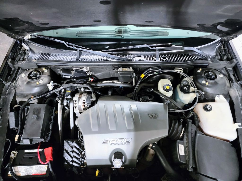 2004 Buick Park Avenue Image 36