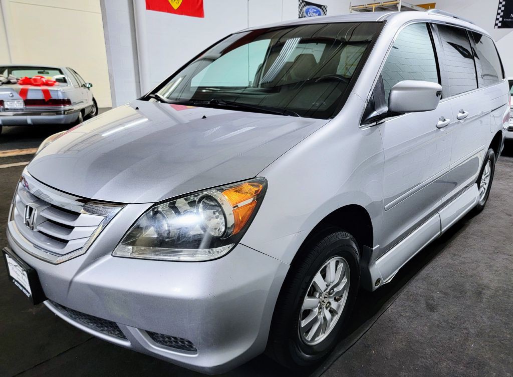 2010 Honda Odyssey Image 9