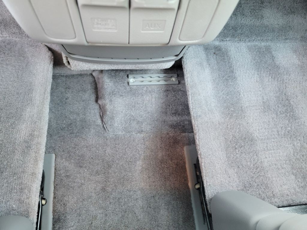 2010 Honda Odyssey Image 28