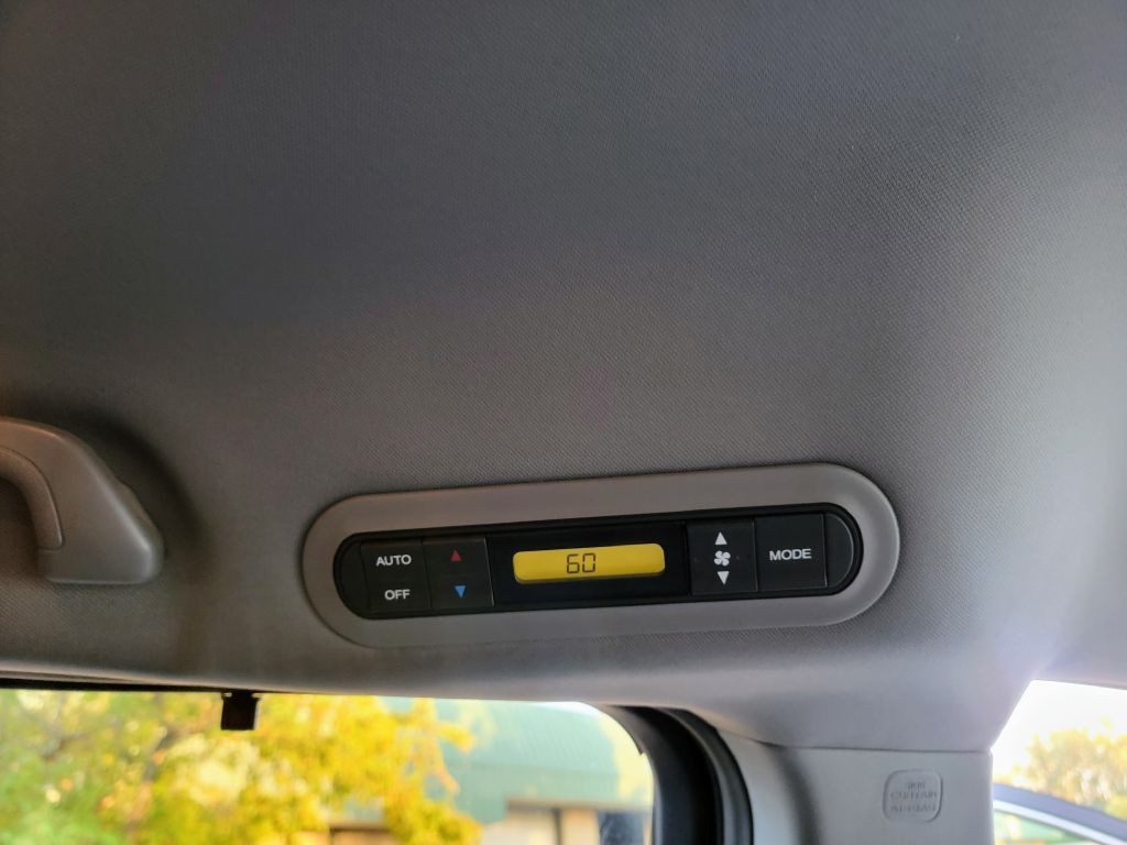 2010 Honda Odyssey Image 30