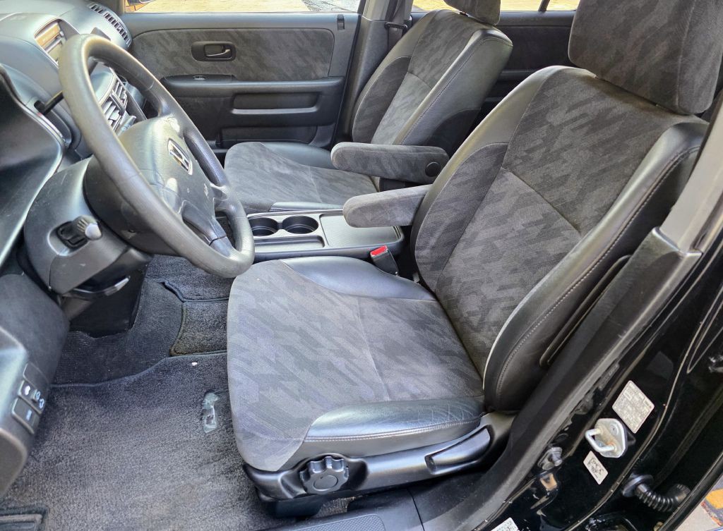 2003 Honda CR-V Image 8