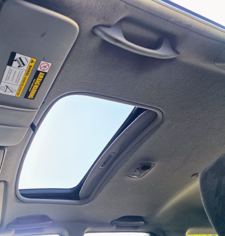 2003 Honda CR-V Image 10