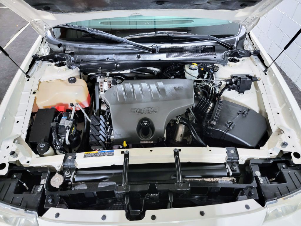 2005 Buick LeSabre Image 3