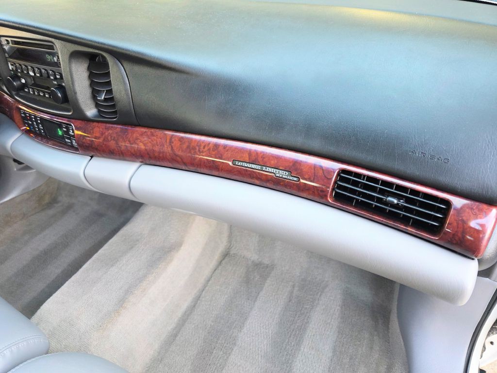 2005 Buick LeSabre Image 27