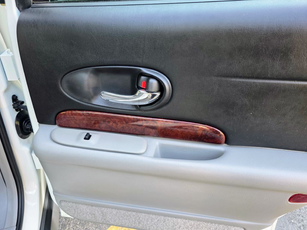 2005 Buick LeSabre Image 34