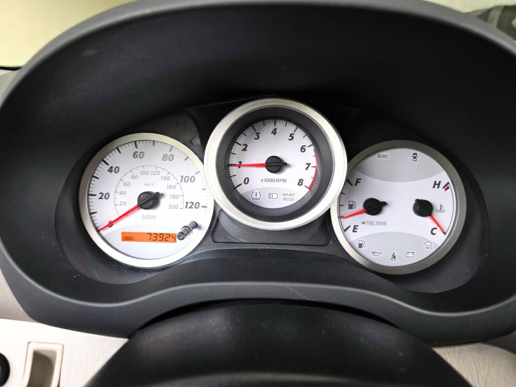 2004 Toyota Rav4 Image 6