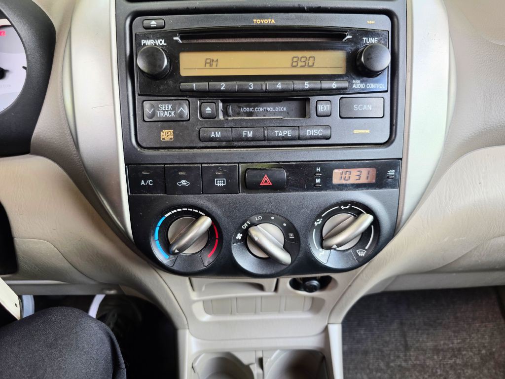 2004 Toyota Rav4 Image 26