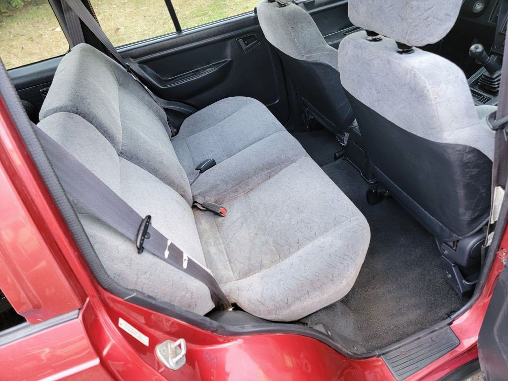 1998 Chevrolet Tracker Image 17