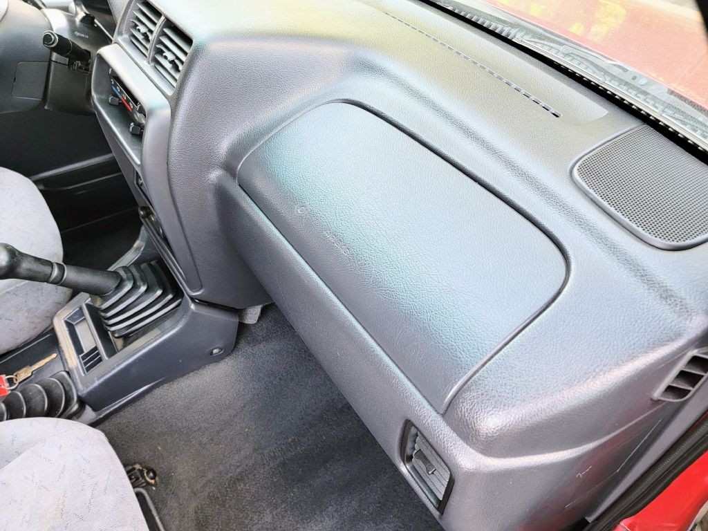 1998 Chevrolet Tracker Image 25
